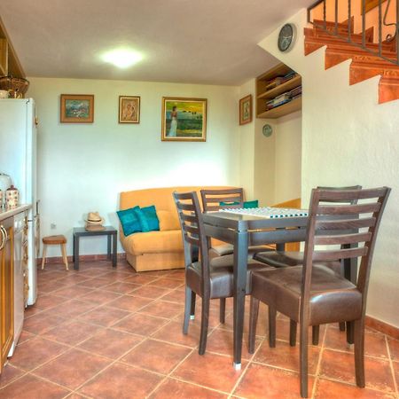 Holiday Home Neda スヴェティ・ステファン エクステリア 写真