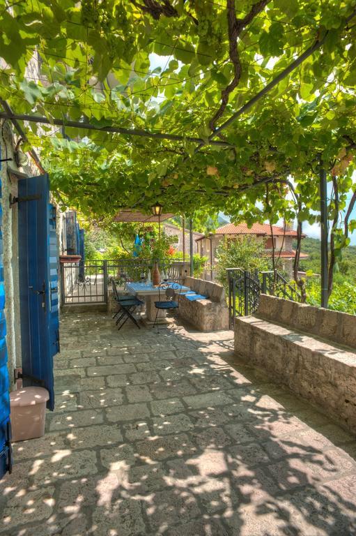 Holiday Home Neda スヴェティ・ステファン 部屋 写真